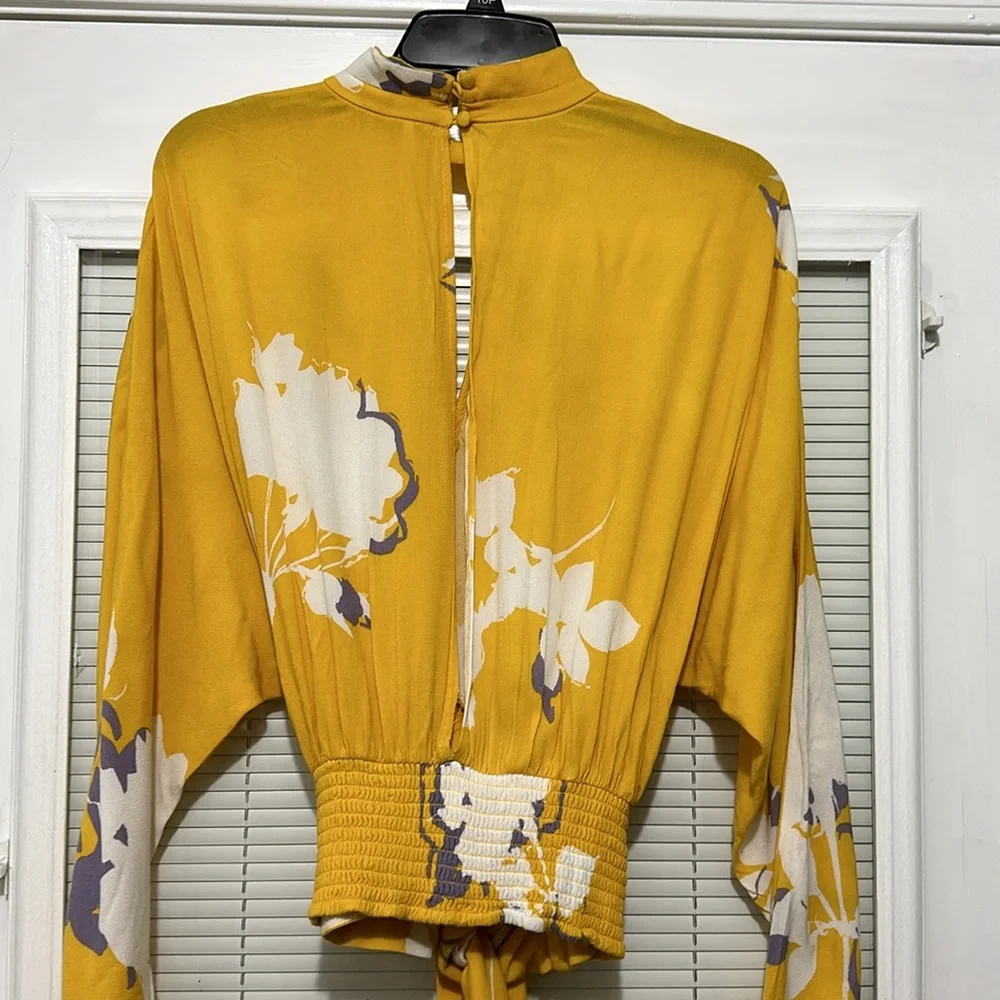 Free People Say You Love Me Yellow Floral Side Tie Blouse Sz M - Picture 11 of 12